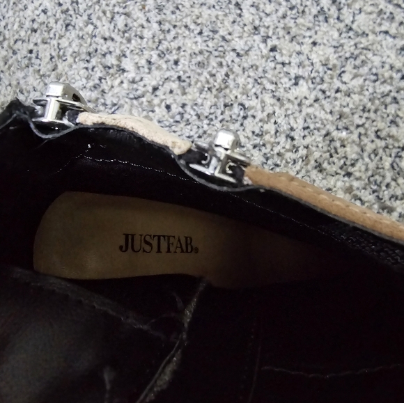 JustFab Boots - Picture 7 of 10